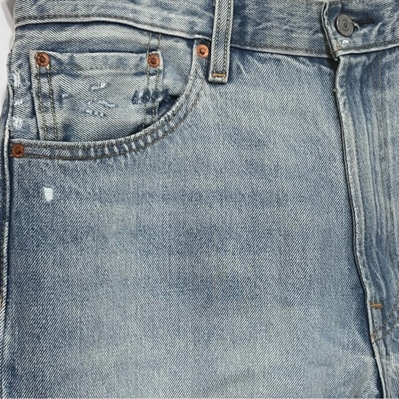 Levis 551 Z Straight Stretch Light Wash Denim Jeans Torn Distressed - Picture 7 of 11